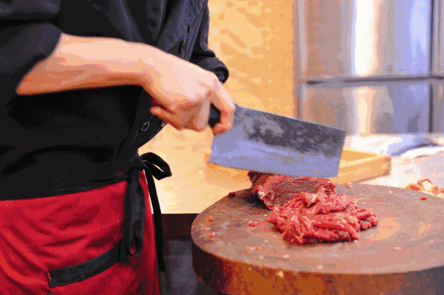牛肉火锅潮汕_潮汕牛肉火锅各种肉的部位_周边美食潮汕牛肉火锅